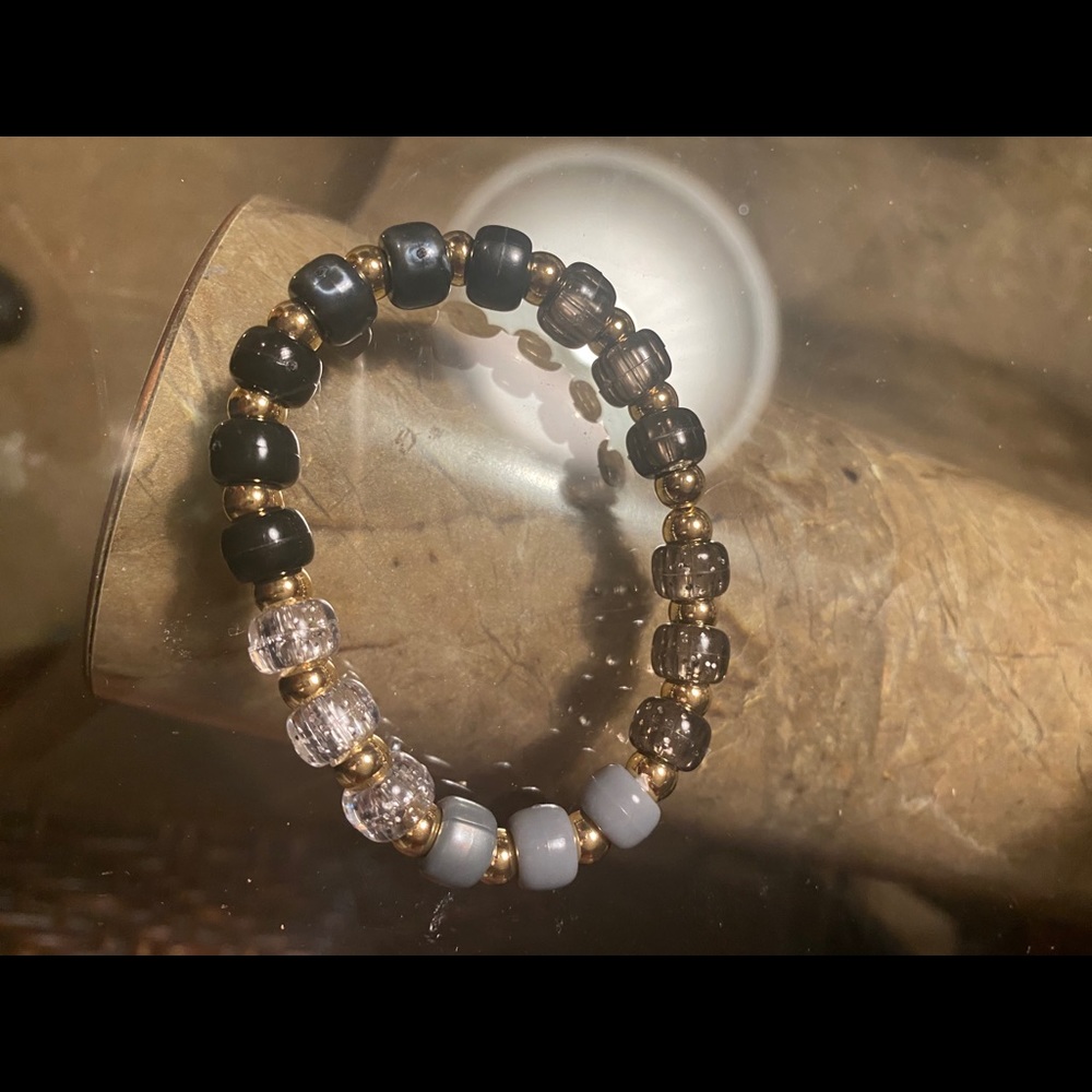 BEADED BRACELET